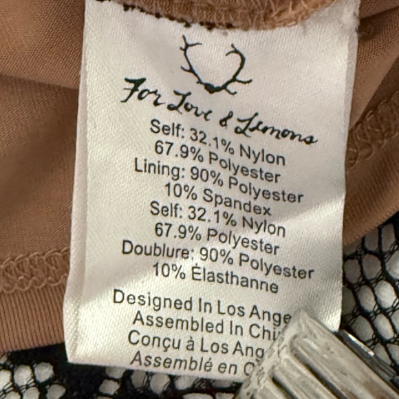 For Love and Lemons Elegant Black Lace Skirt- Small - Picture 6 of 7